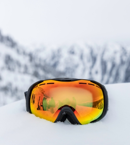 Noleggio sci e snowboard a Borno